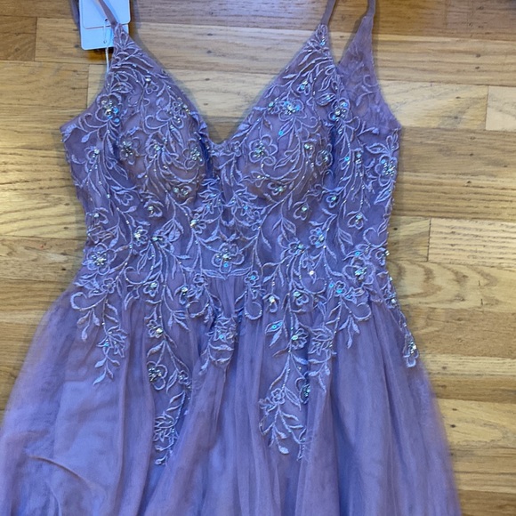 NWT JJS  HOUSE PROM DRESS SIZE 6 - Picture 5 of 6